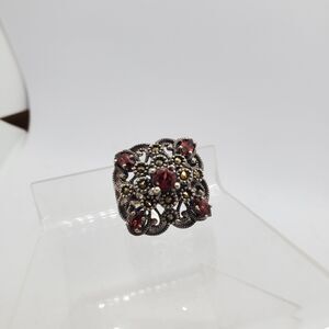 Sterling Silver Size 7 Garnet and Marcasite Gemstone Ring 925 NF Thailand